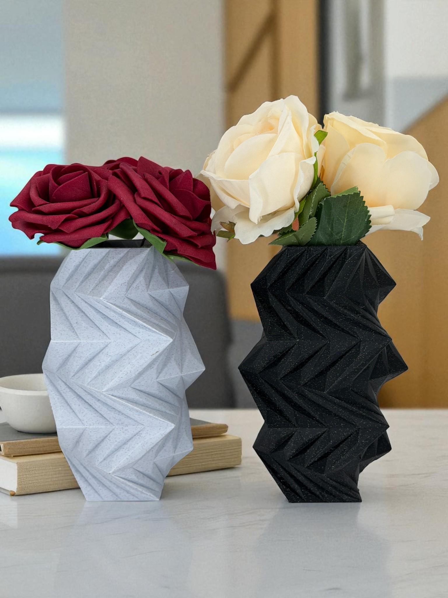 Angular Zigzag Vase – Geometric Flower Holder for Modern Decor