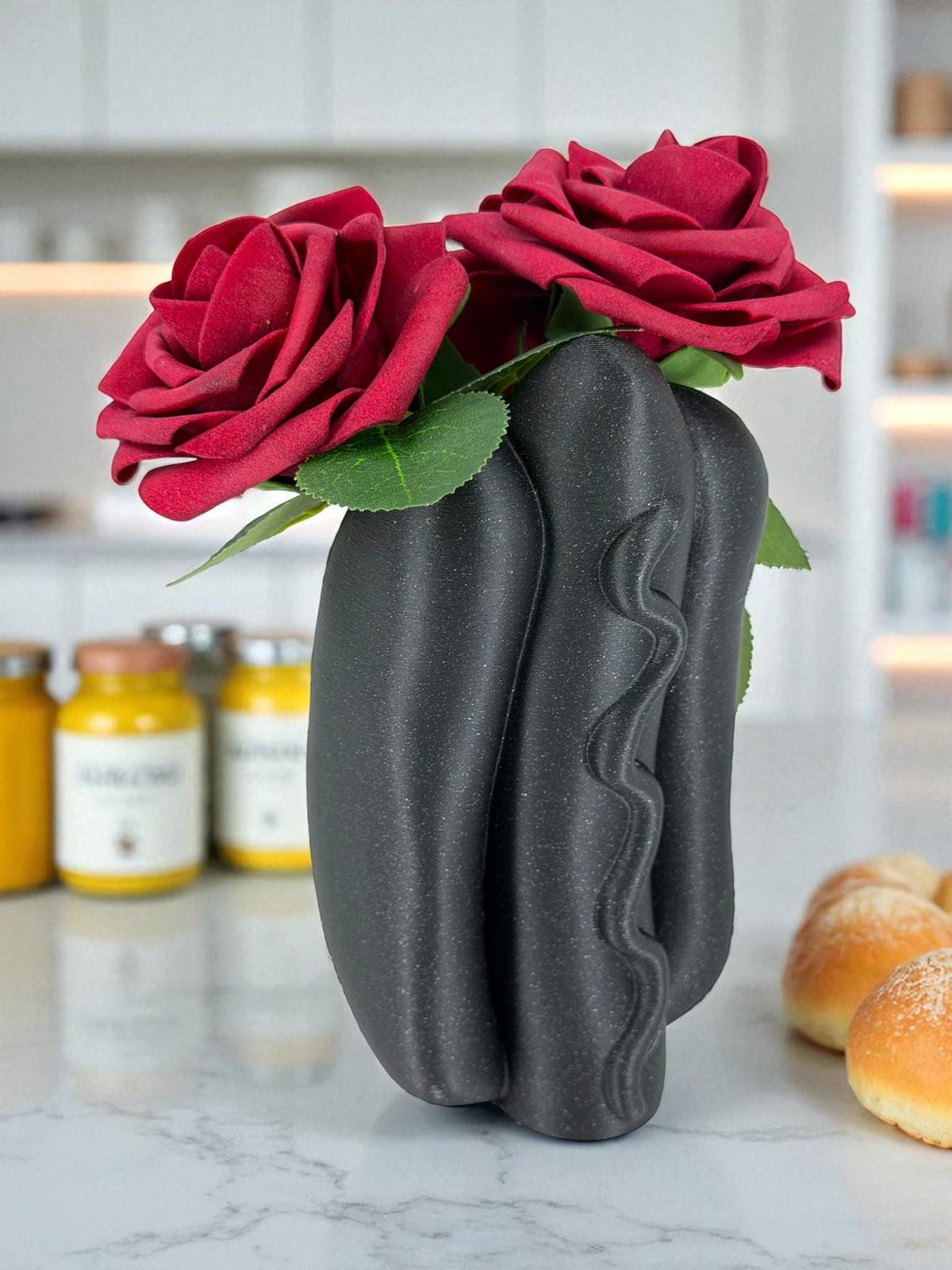 Hot Dog Vase – Speckled Wavy Drizzle Flower Holder