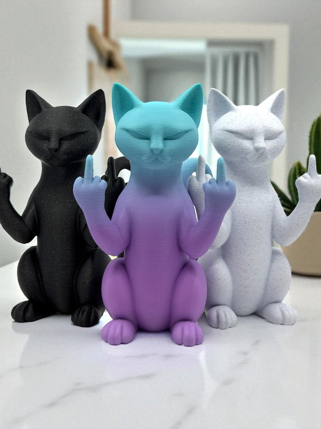 Middle Finger Cat Statue – Funny Rude Home Decor