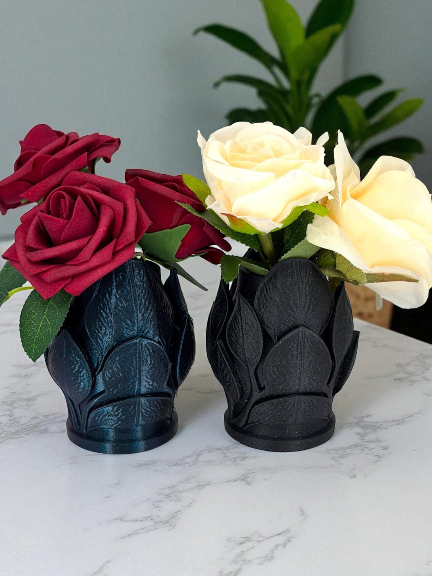 Lotus Bloom Vase – Gothic Flower Holder for Dark Romantic Decor