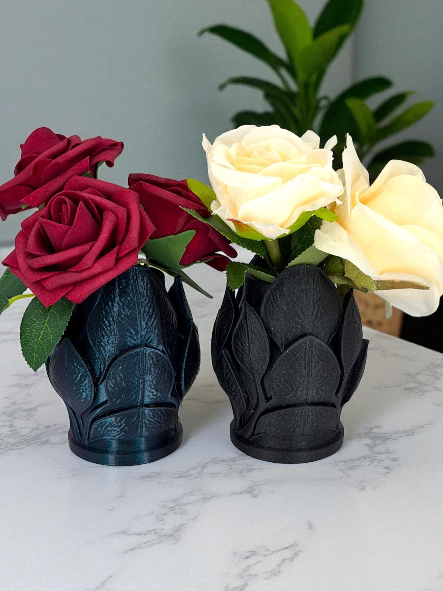 Lotus Bloom Vase – Gothic Flower Holder for Dark Romantic Decor