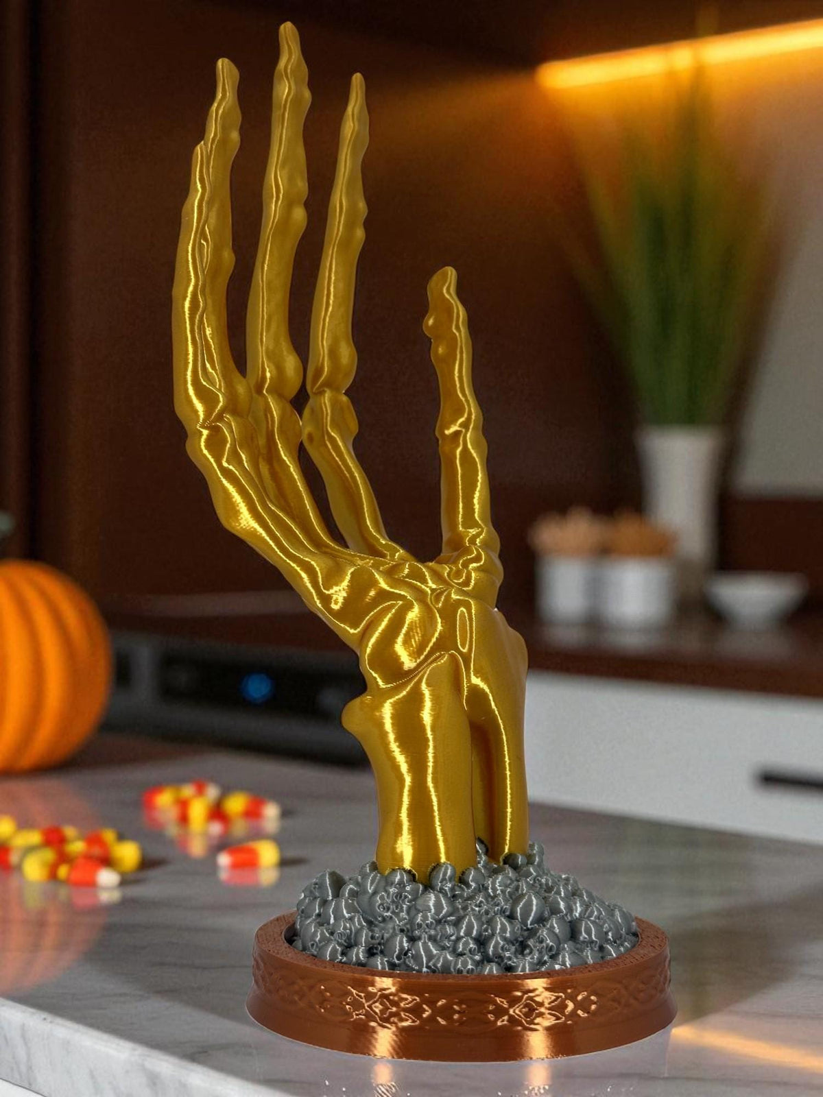 Skeleton Hand Ring Holder – Glossy Gold Gothic Jewelry Stand